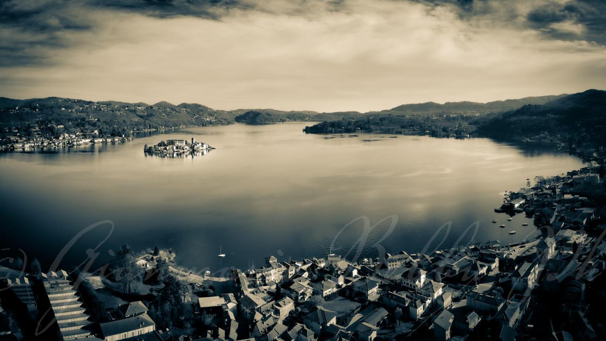 Lakes And Mountains Magic Holiday House Оменья Экстерьер фото