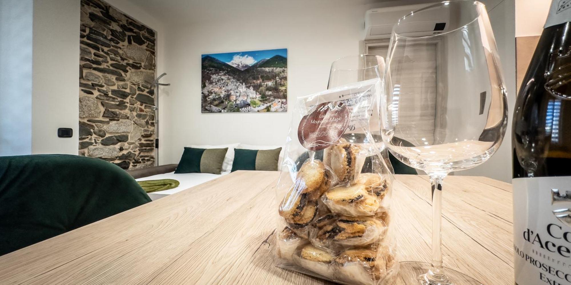 Lakes And Mountains Magic Holiday House Оменья Экстерьер фото